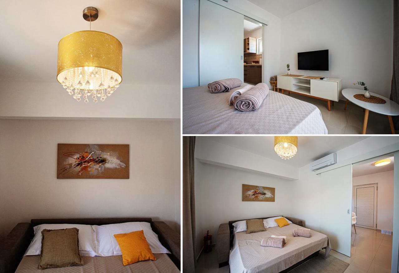 Sea Front Ivana Apartment *