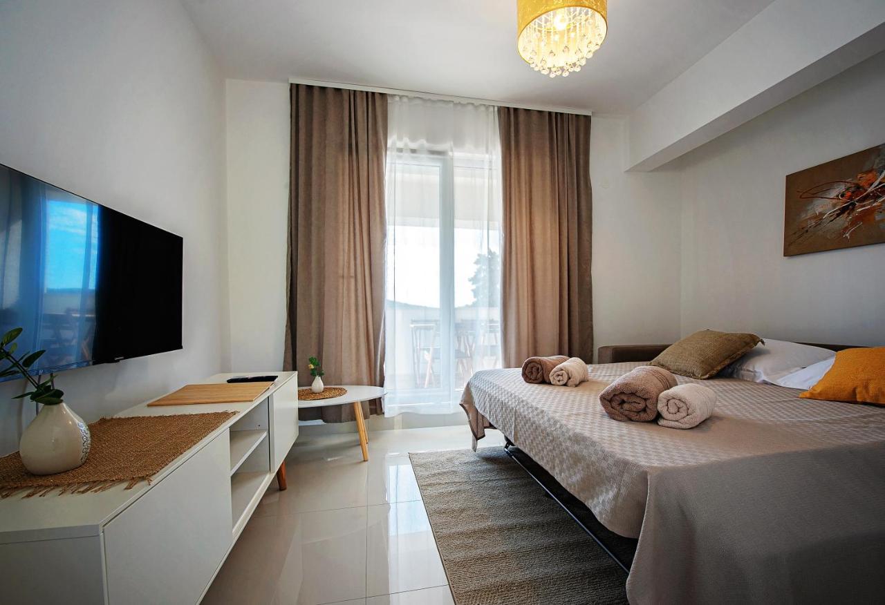 Sea Front Ivana Apartment Rogoznica (Sibenik-Knin)